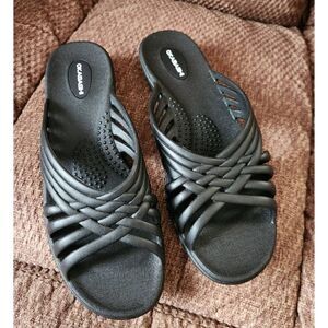 NWOT Okabashi Orthopedic womens Flip Flop Black Rubber Sandals Size M 6.5/7.5